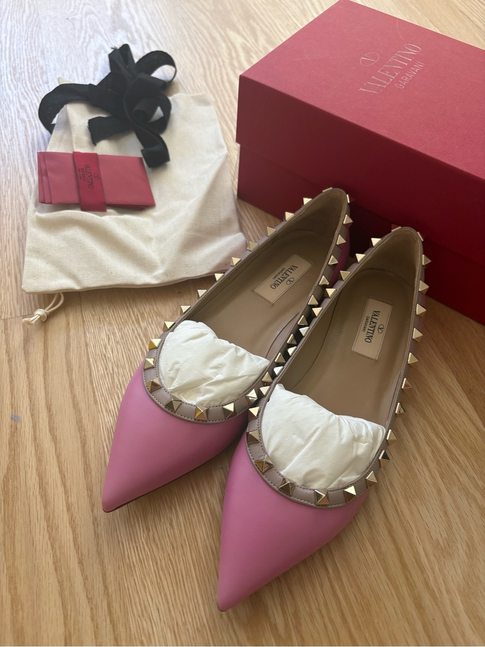 Valentino Garavani Patent Rockstud Pointed Leather Flats-Brand new with box 36.5